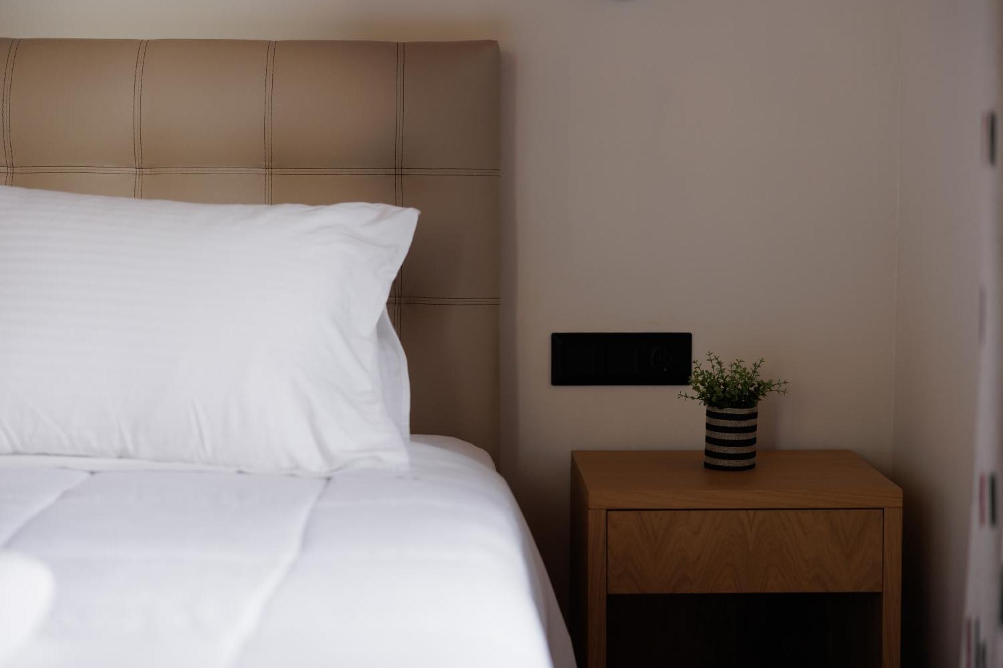 Santos Holidays Dassia  Phòng bức ảnh