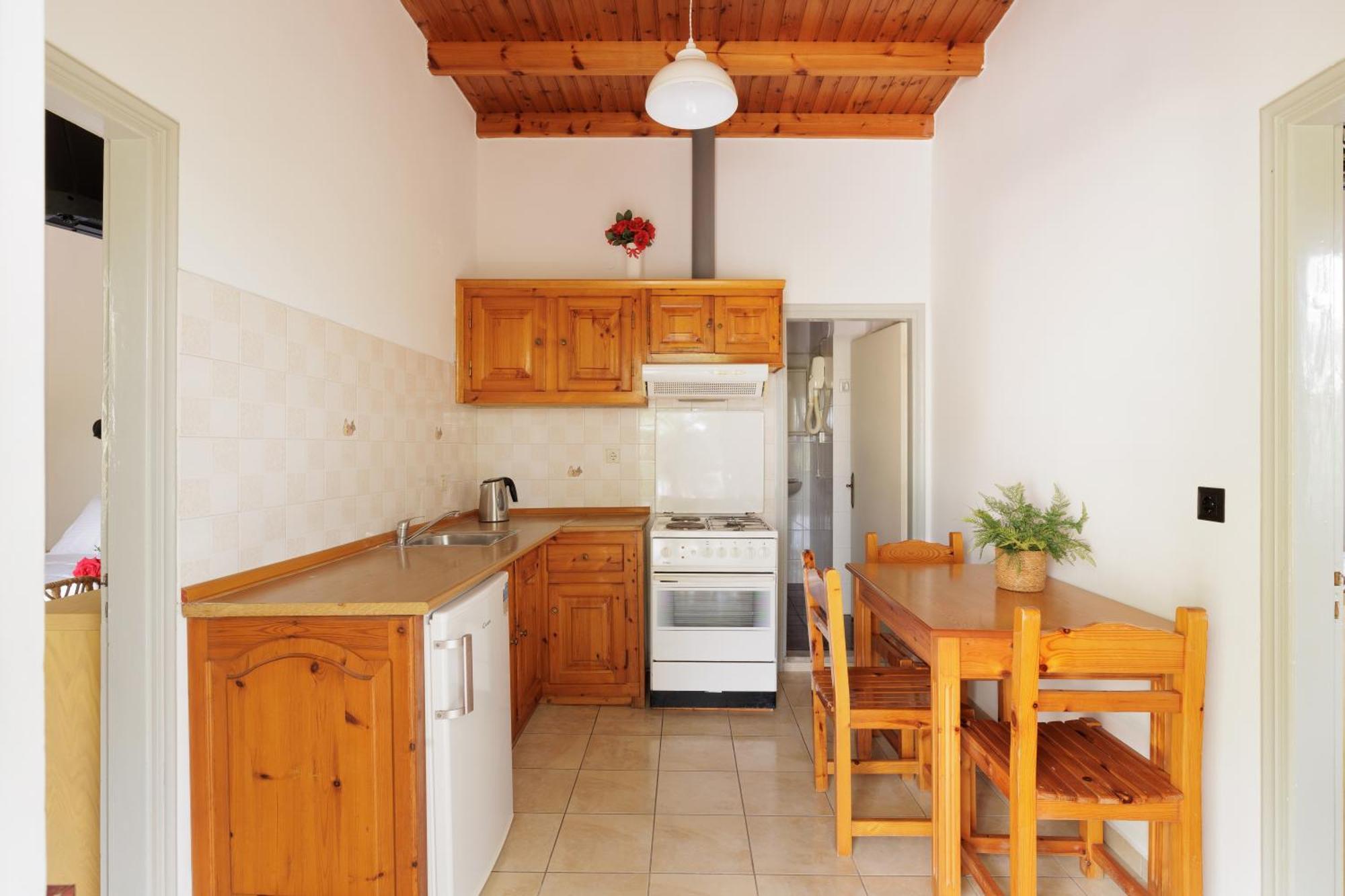 Santos Holidays Dassia  Phòng bức ảnh