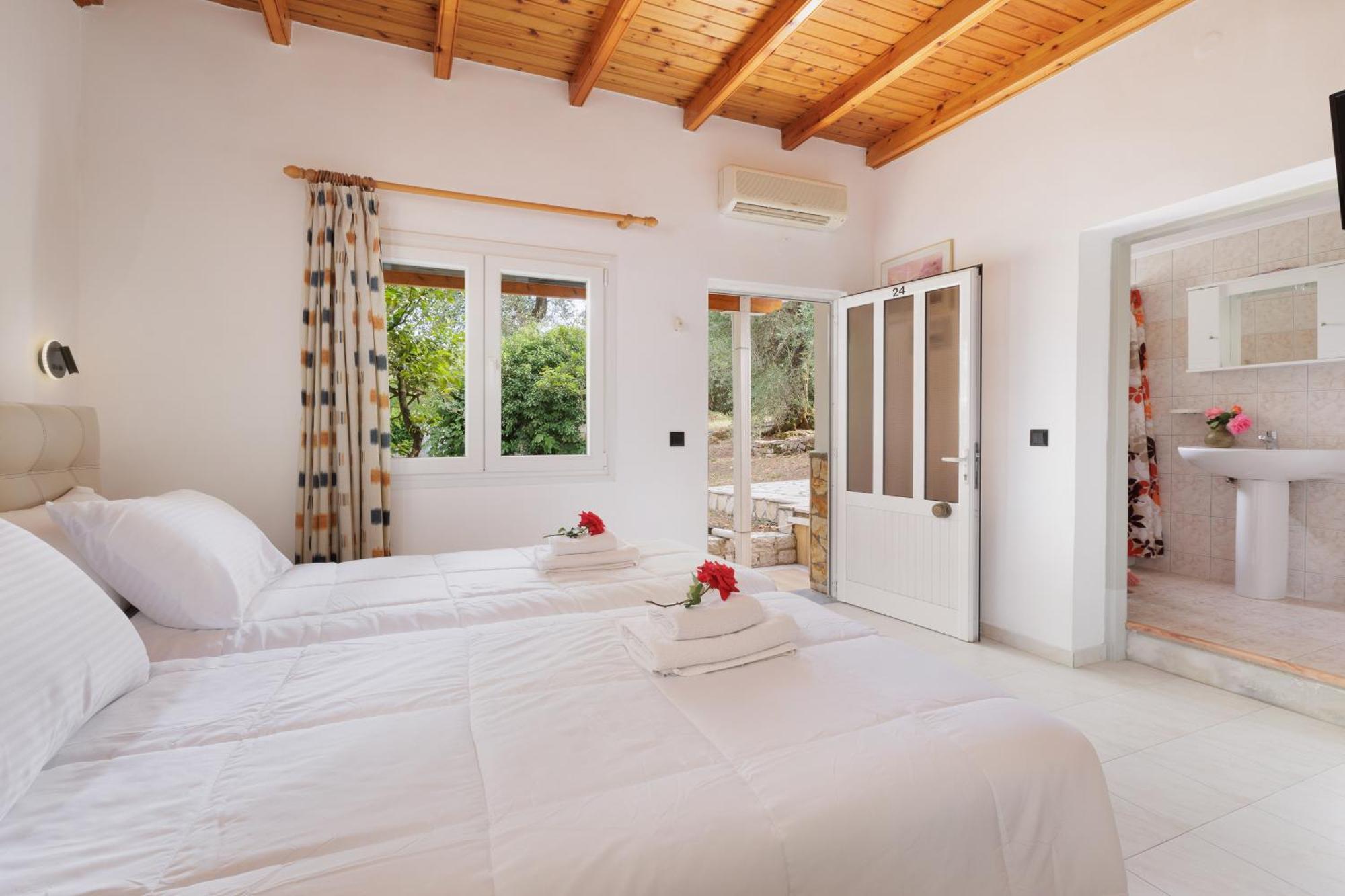 Santos Holidays Dassia  Ngoại thất bức ảnh